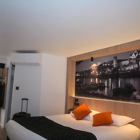 Logis Hotel Angers Sud Exteriör bild