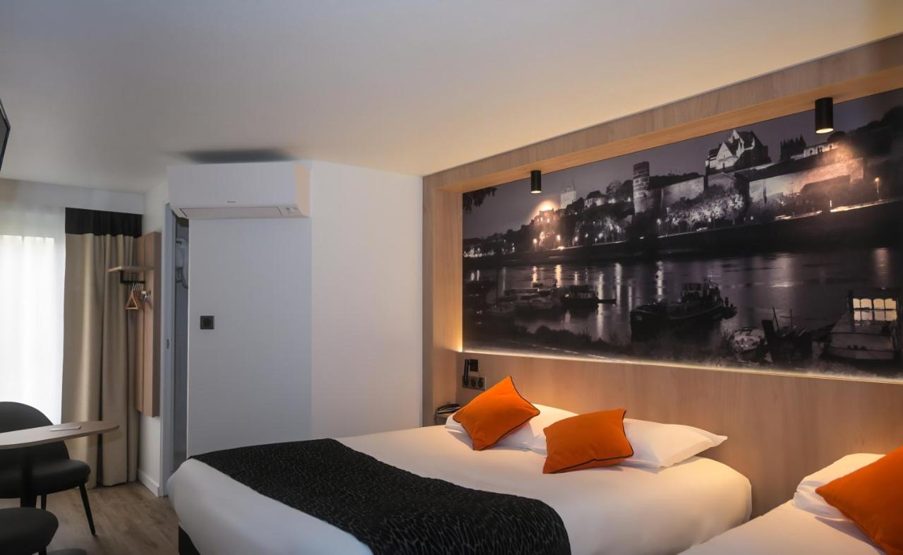 Logis Hotel Angers Sud Exteriör bild